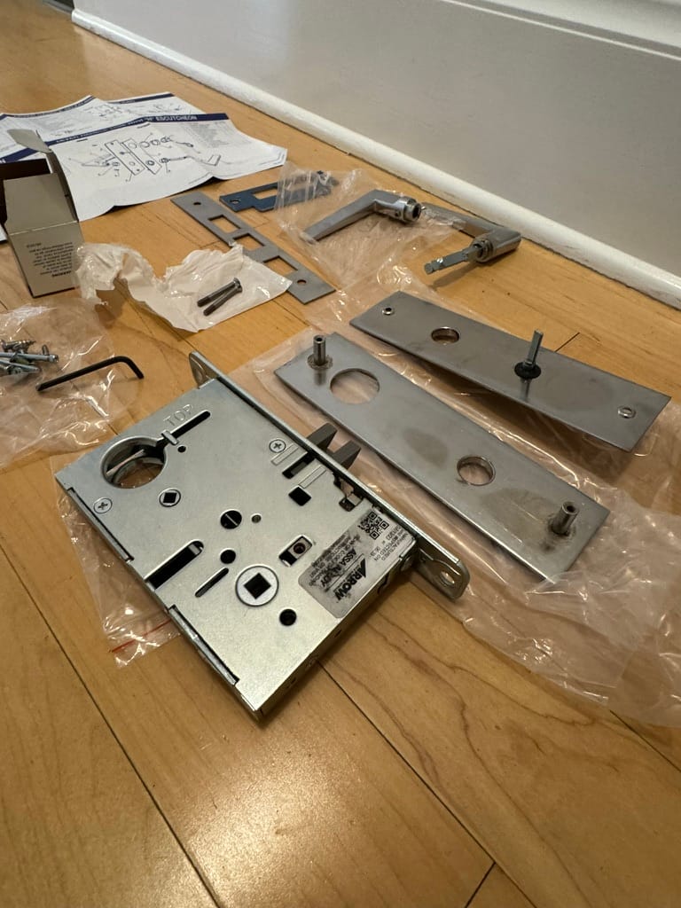 Safe Locks & Service in Morris Park, Bronx